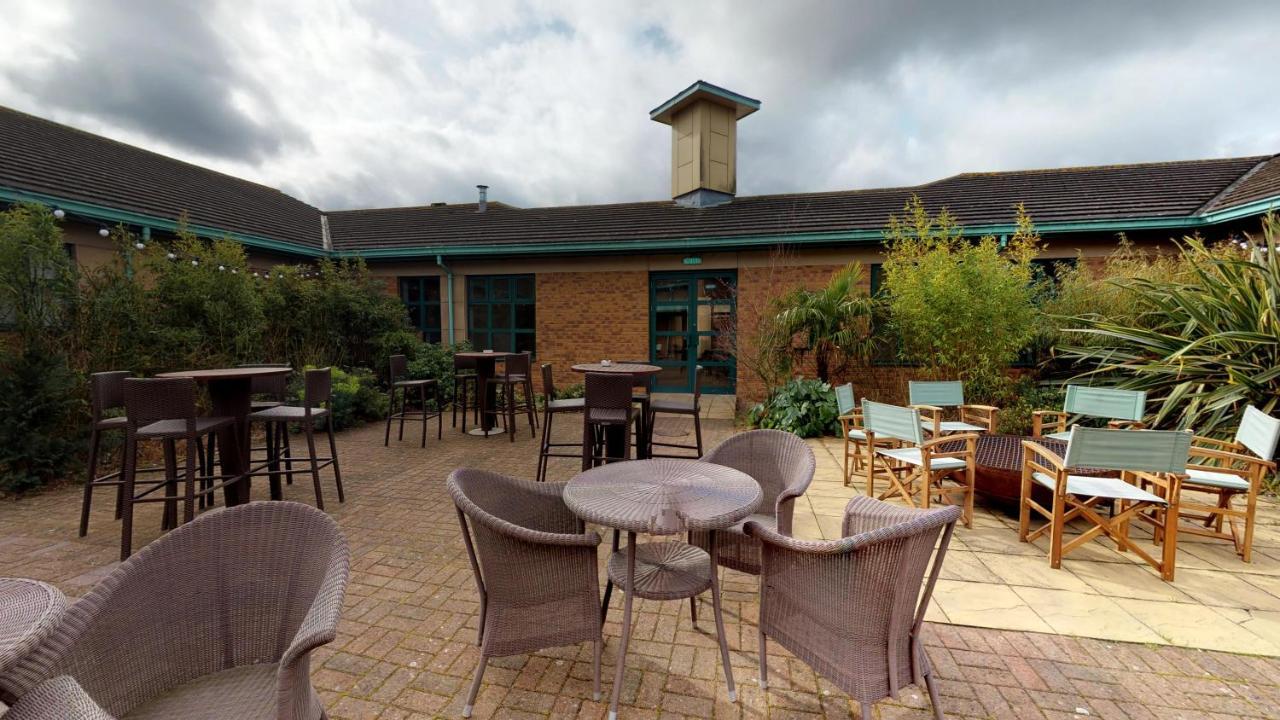 The Woodlands Event Centre Ξενοδοχείο Wyboston Εξωτερικό φωτογραφία